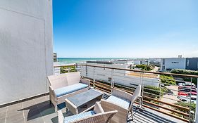 Spectacular Sea View Apartment 257 Eden On The Bay, Blouberg, Cape Town